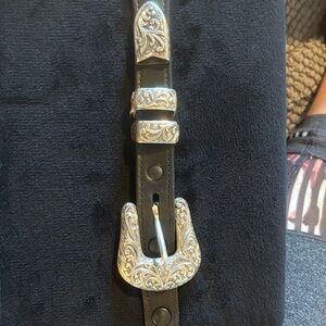 Vogt Silversmith sterling hand engraved 3/4” buckle set. New!